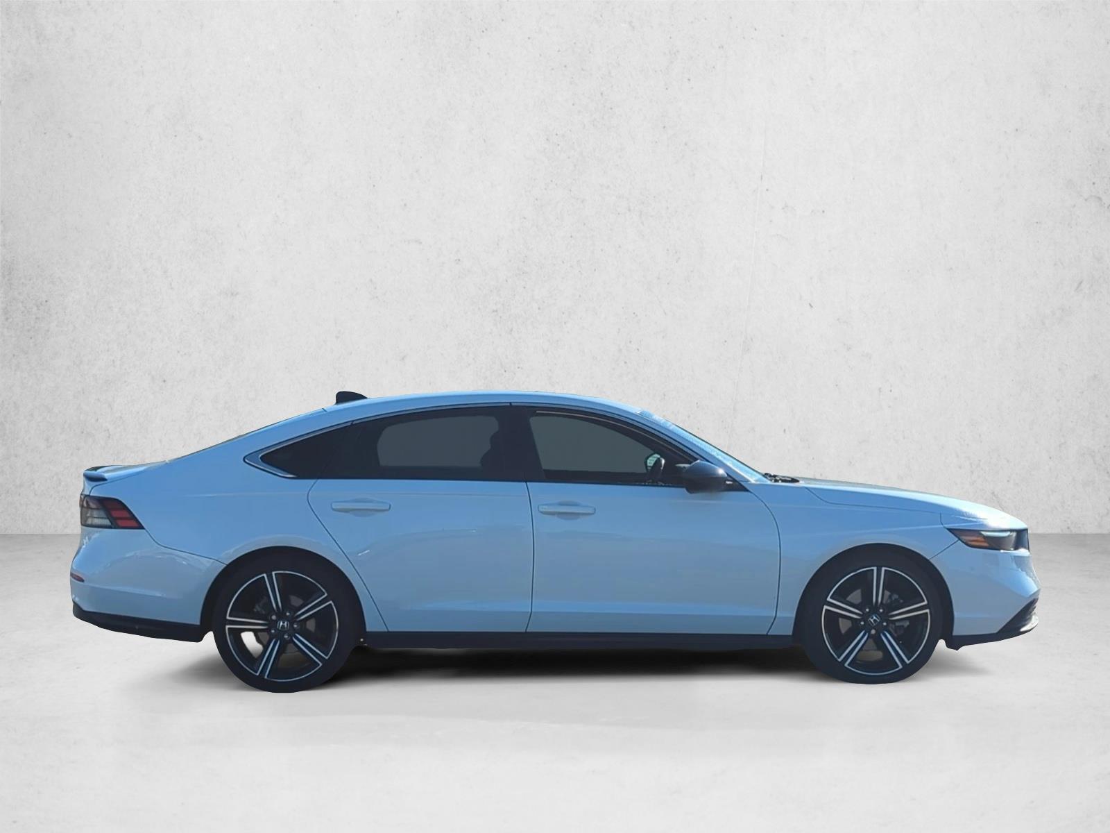 2023 Honda Accord Hybrid Sport photo 4