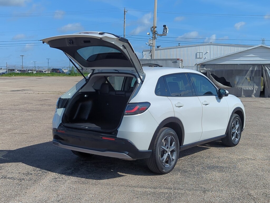 Certified 2024 Honda HR-V EX-L w/BSI SUV