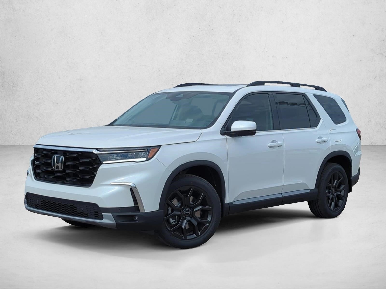 2025 Honda Pilot Touring's photo