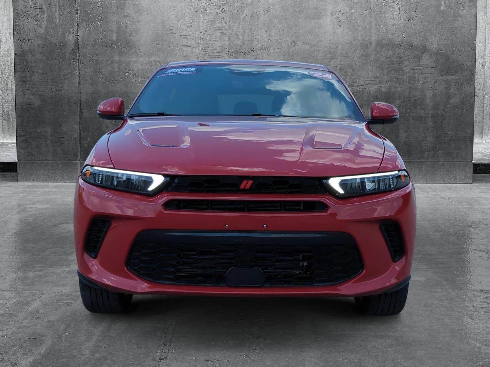 2024 Dodge Hornet R/T photo 2