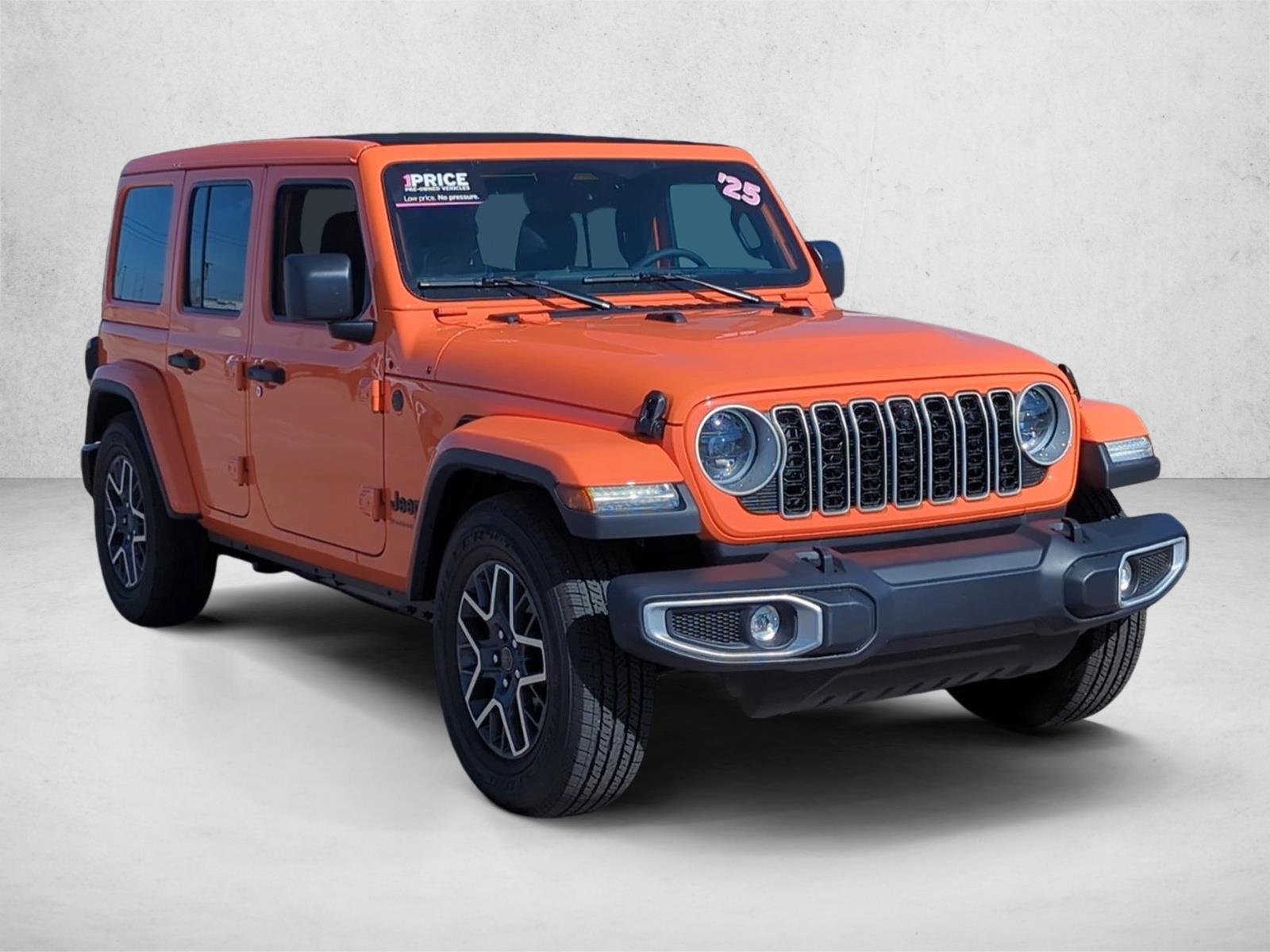 2025 Jeep Wrangler Sahara photo 3