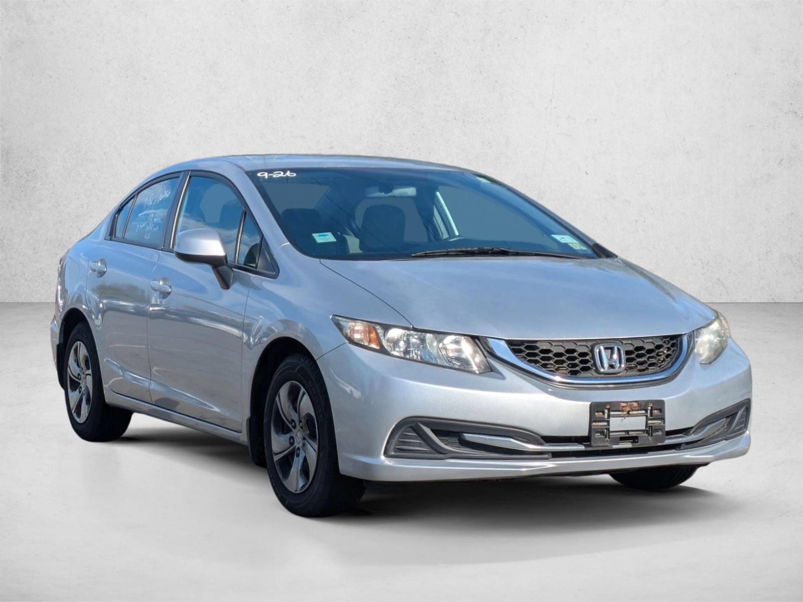 2013 Honda Civic LX photo 3