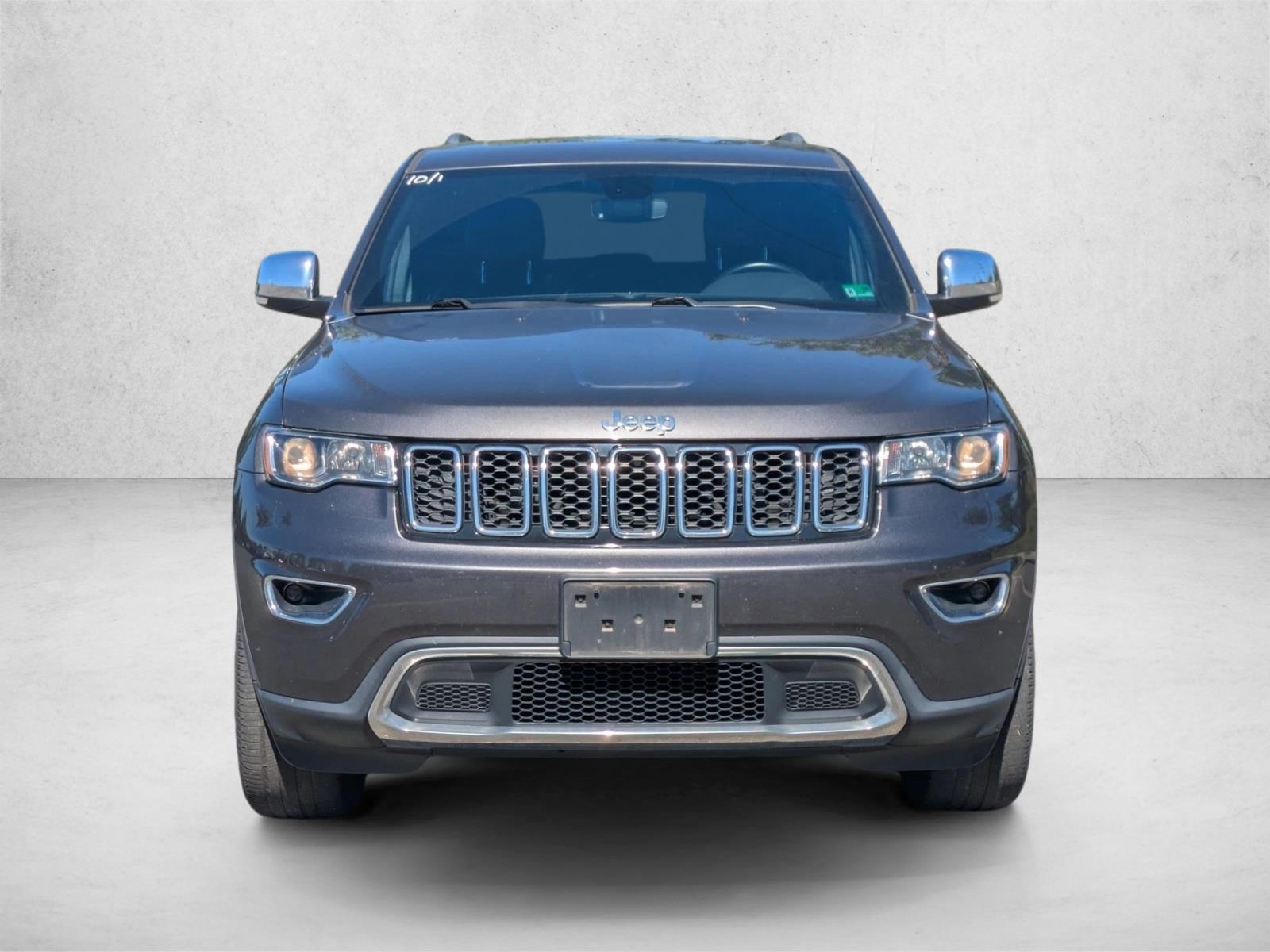 2020 Jeep Grand Cherokee Limited photo 2