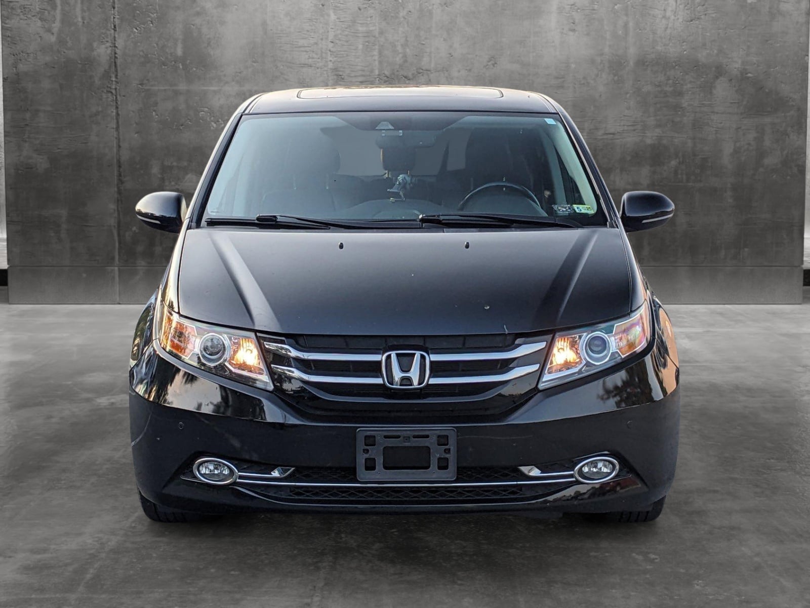 Used 2016 Honda Odyssey Touring Elite with VIN 5FNRL5H90GB132881 for sale in Sterling, VA