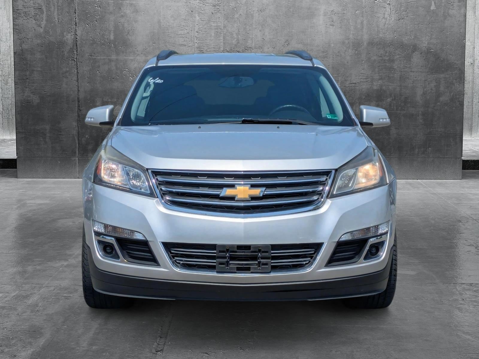 Used 2016 Chevrolet Traverse 1LT with VIN 1GNKRGKD2GJ304367 for sale in Sterling, VA