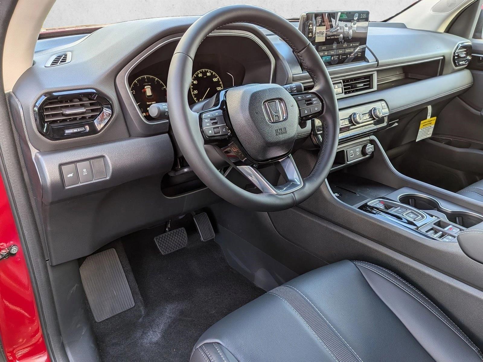 2025 Honda Pilot EX-L photo 2