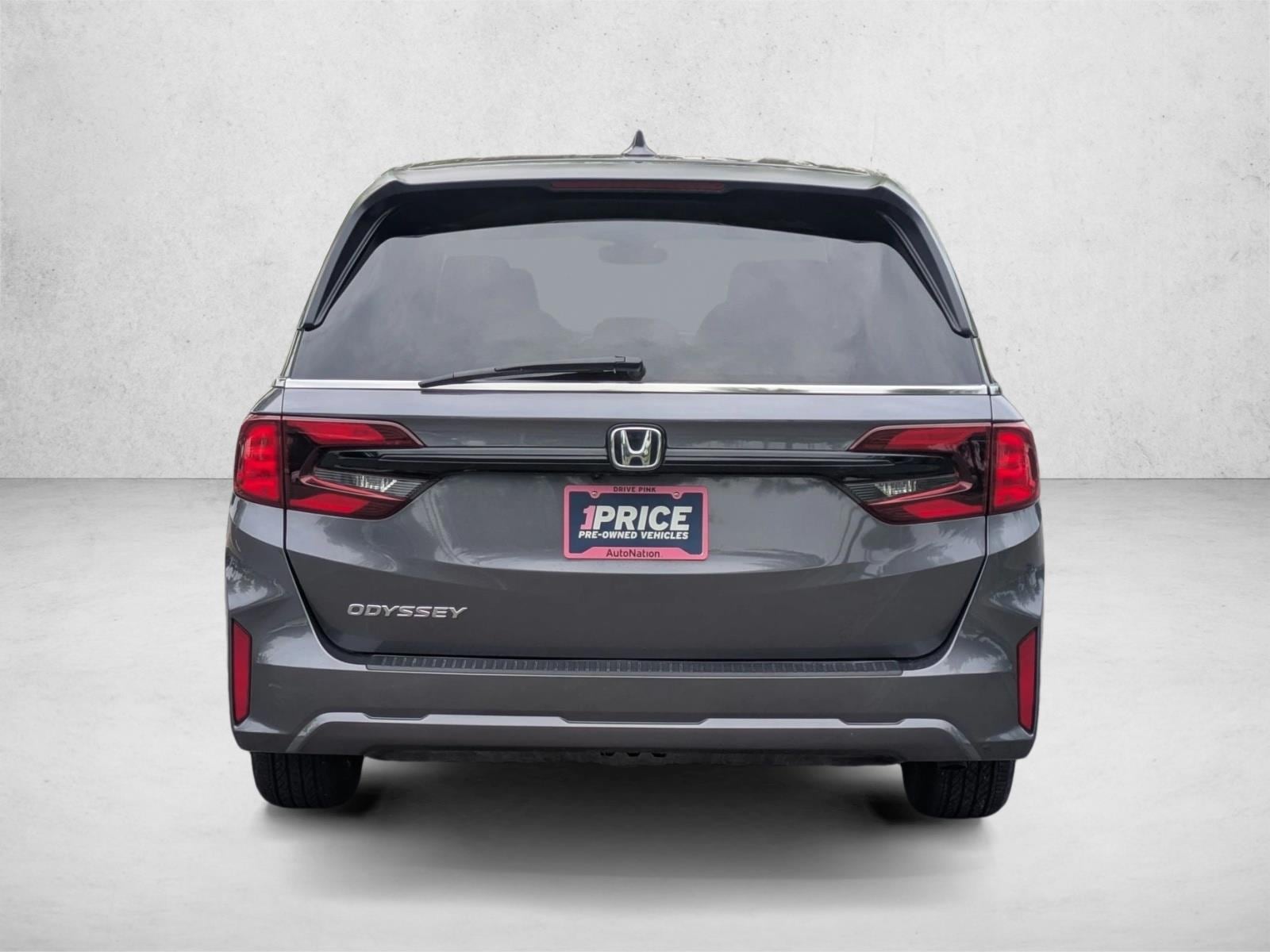 2026 Honda Odyssey EX-L - Photo 7