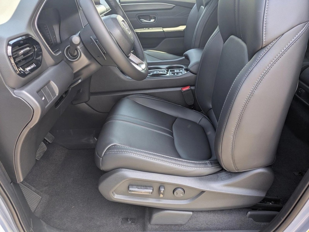 New 2026 Honda Pilot Touring S SUV
