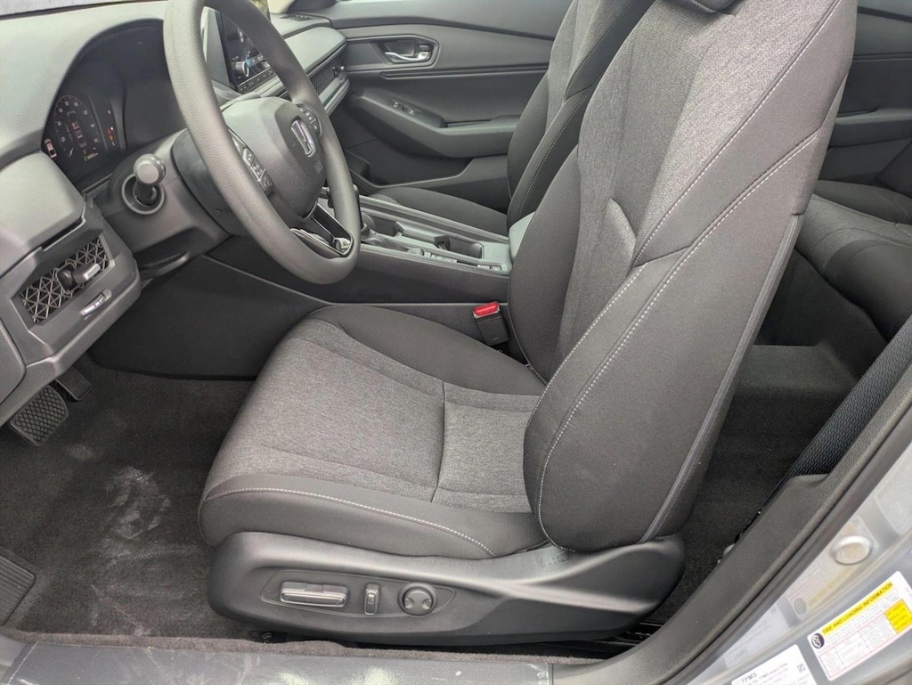 New 2025 Honda Accord SE Sedan