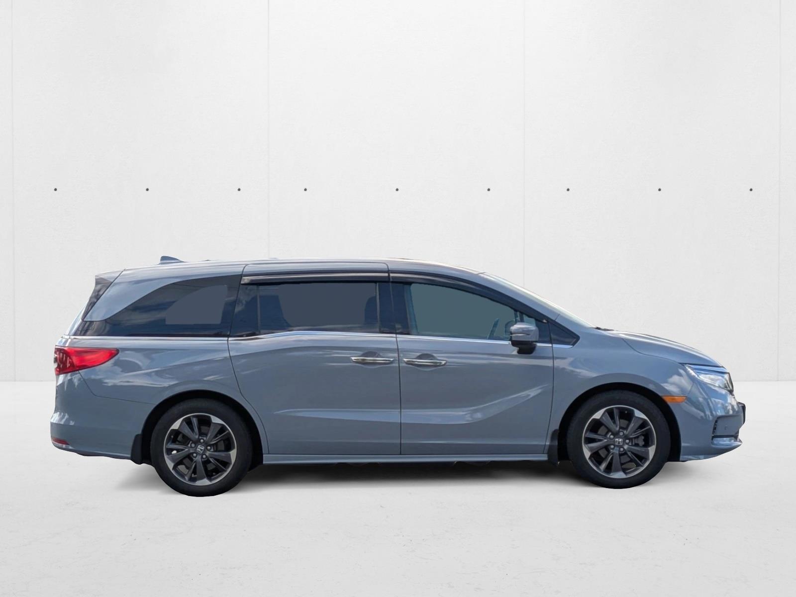 2023 Honda Odyssey Elite photo 4