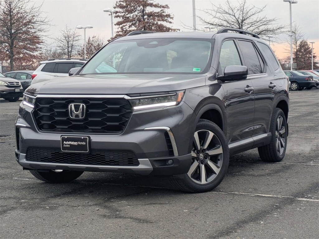New 2025 Honda Pilot Touring SUV