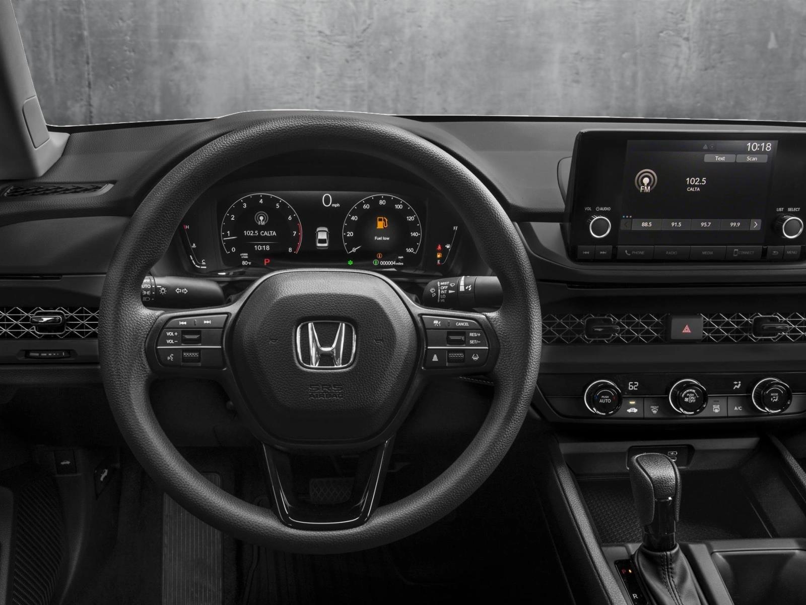2025 Honda Accord LX photo 4