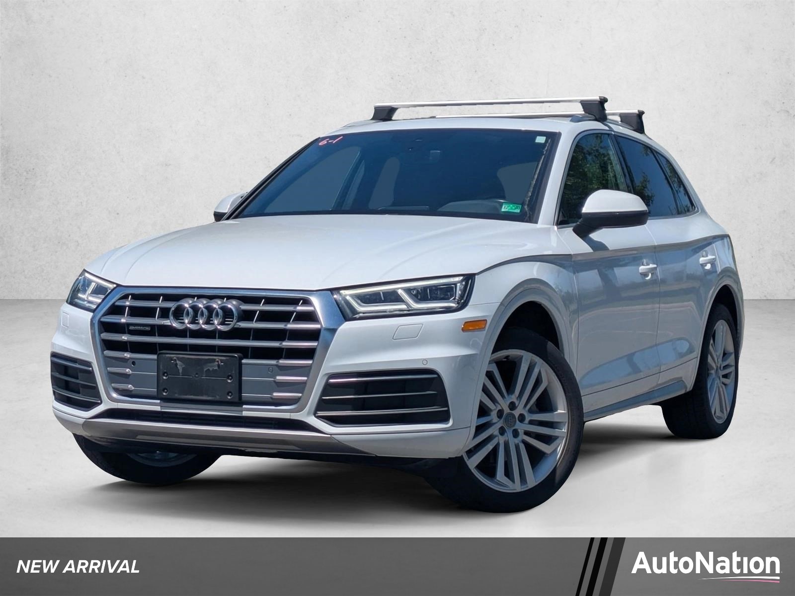 2019 Audi Q5 2.0T quattro S tronic Premium Plus's photo
