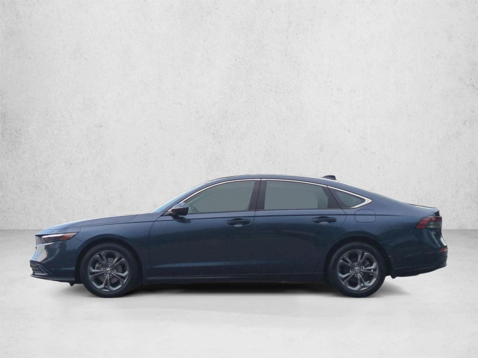 2024 Honda Accord EX - Photo 9