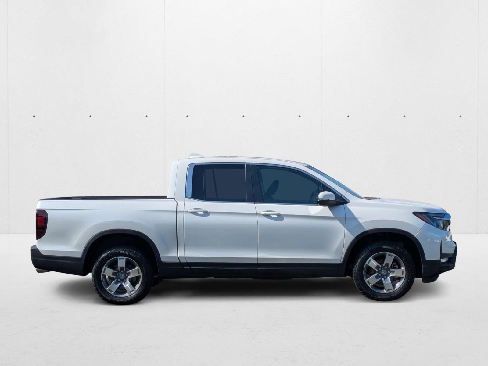 2025 Honda Ridgeline RTL photo 4