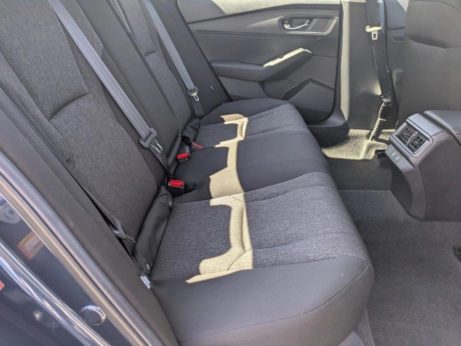 2025 Honda Accord SE - Photo 20