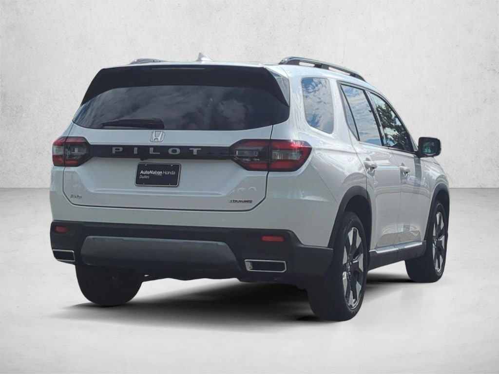 New 2026 Honda Pilot Touring SUV