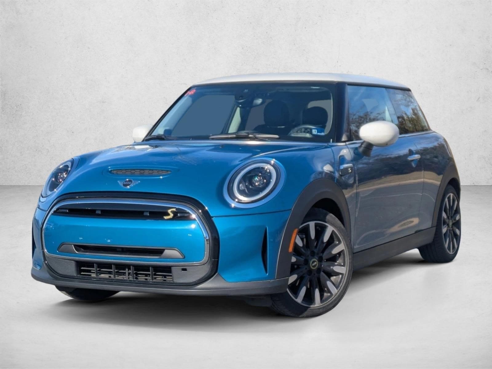 2023 MINI Hardtop S's photo