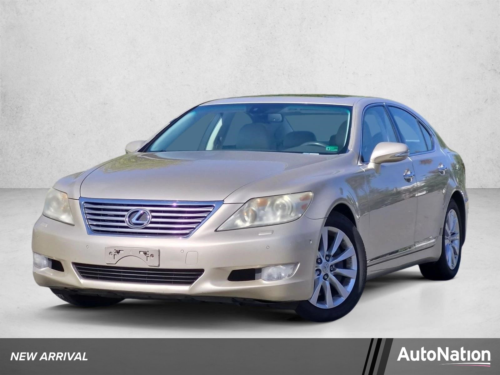 2011 Lexus LS Base