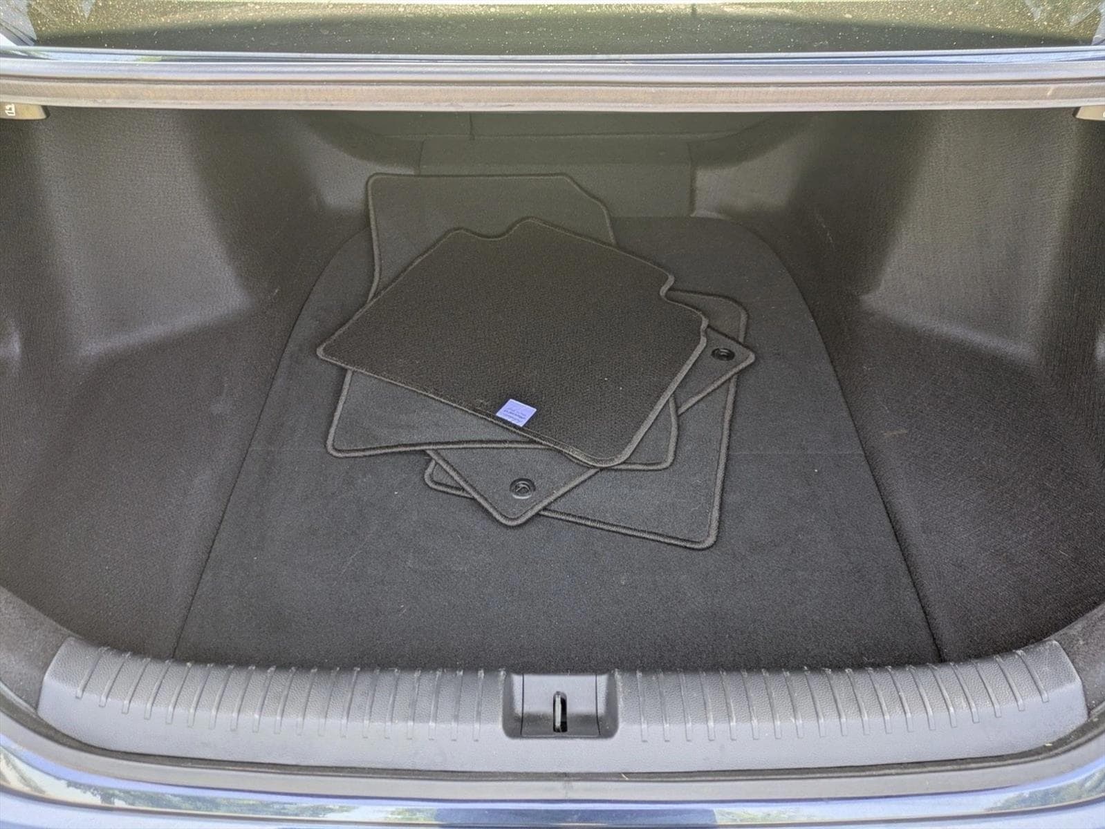 2024 Honda Accord EX - Photo 6