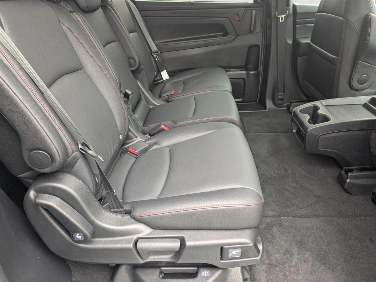 2026 Honda Odyssey Sport L - Photo 21