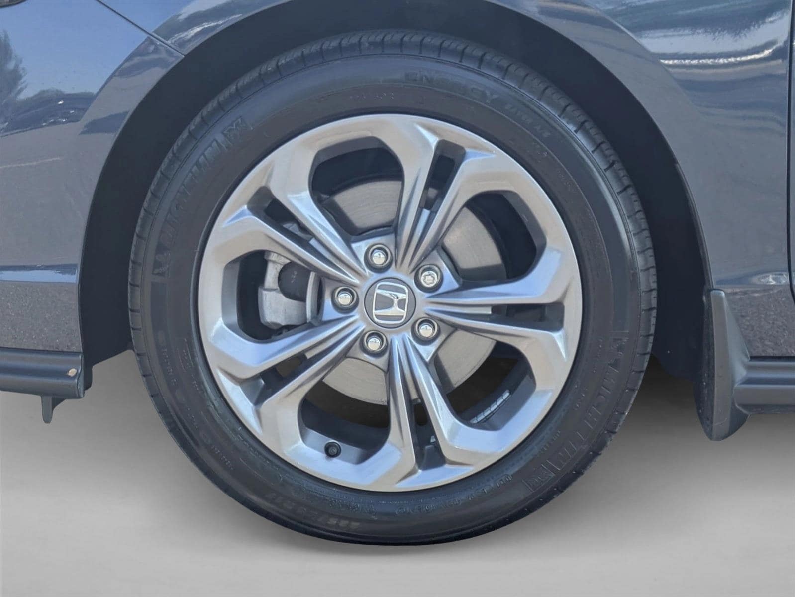 2024 Honda Accord EX - Photo 24
