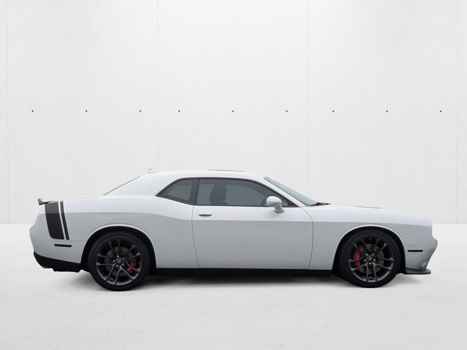 2022 Dodge Challenger R/T Scat Pack photo 4