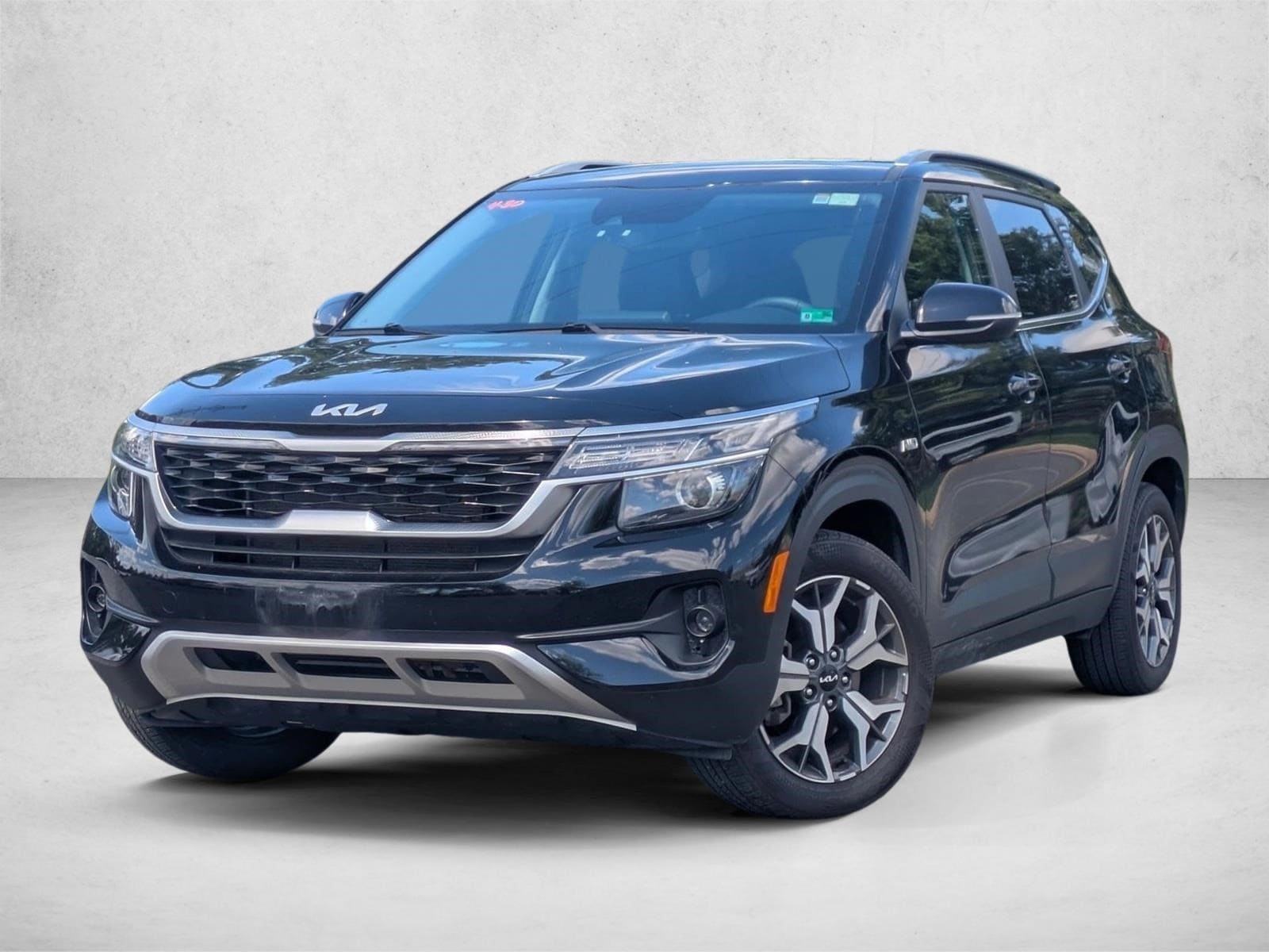 2023 Kia Seltos EX