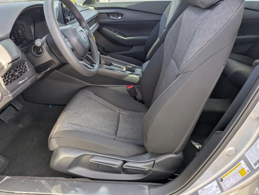 New 2025 Honda Accord LX Sedan