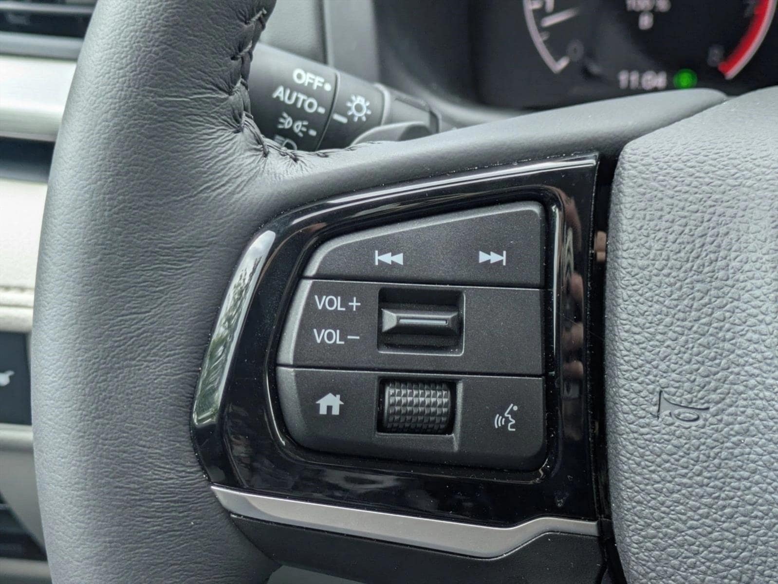 2026 Honda Odyssey EX-L - Photo 11