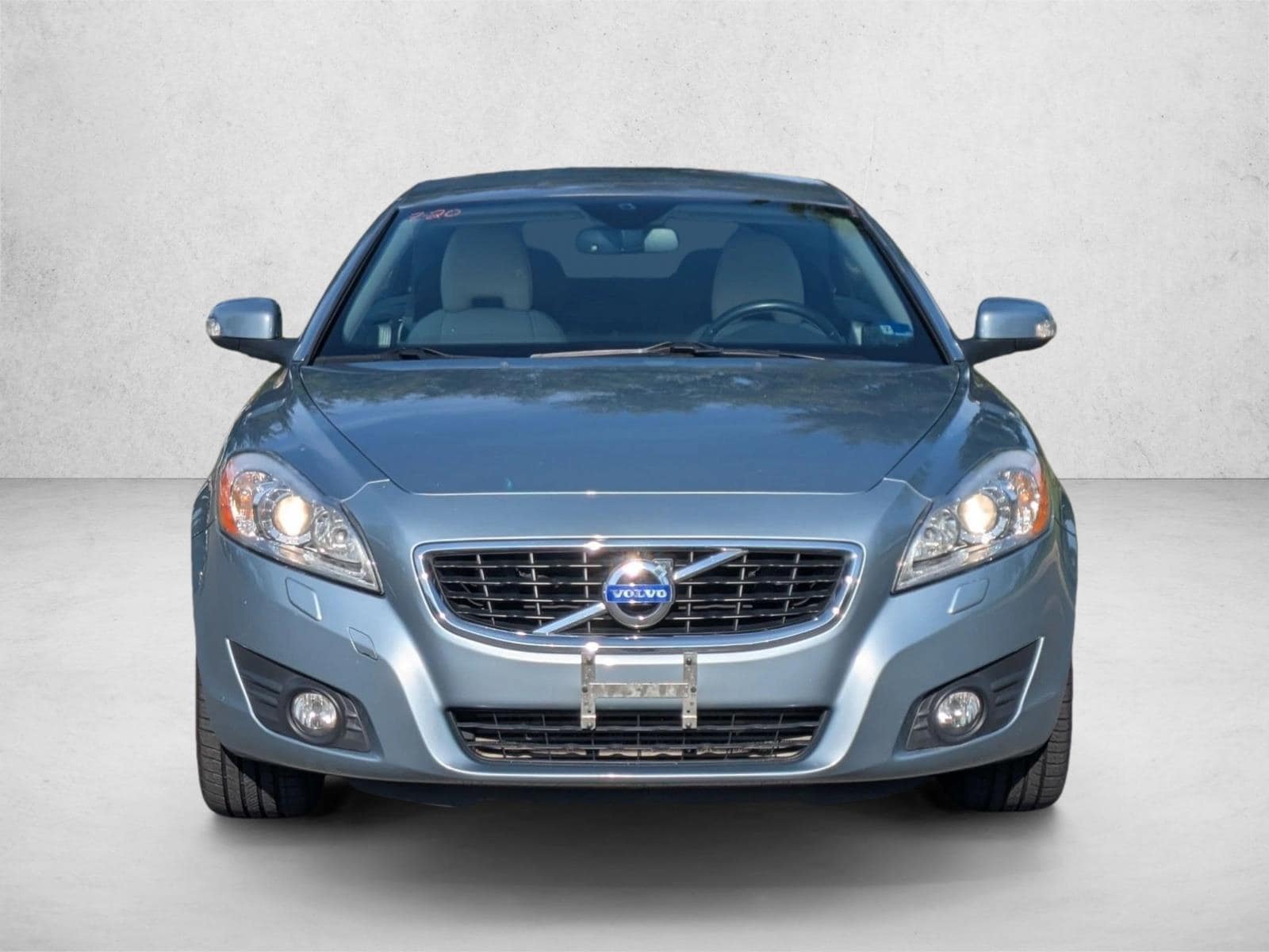 Used 2012 Volvo C70 T5 with VIN YV1672MCXCJ125831 for sale in Sterling, VA