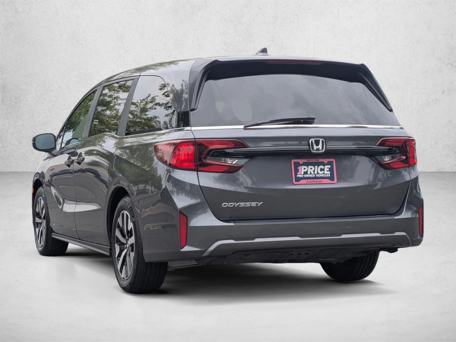 2026 Honda Odyssey EX-L - Photo 8