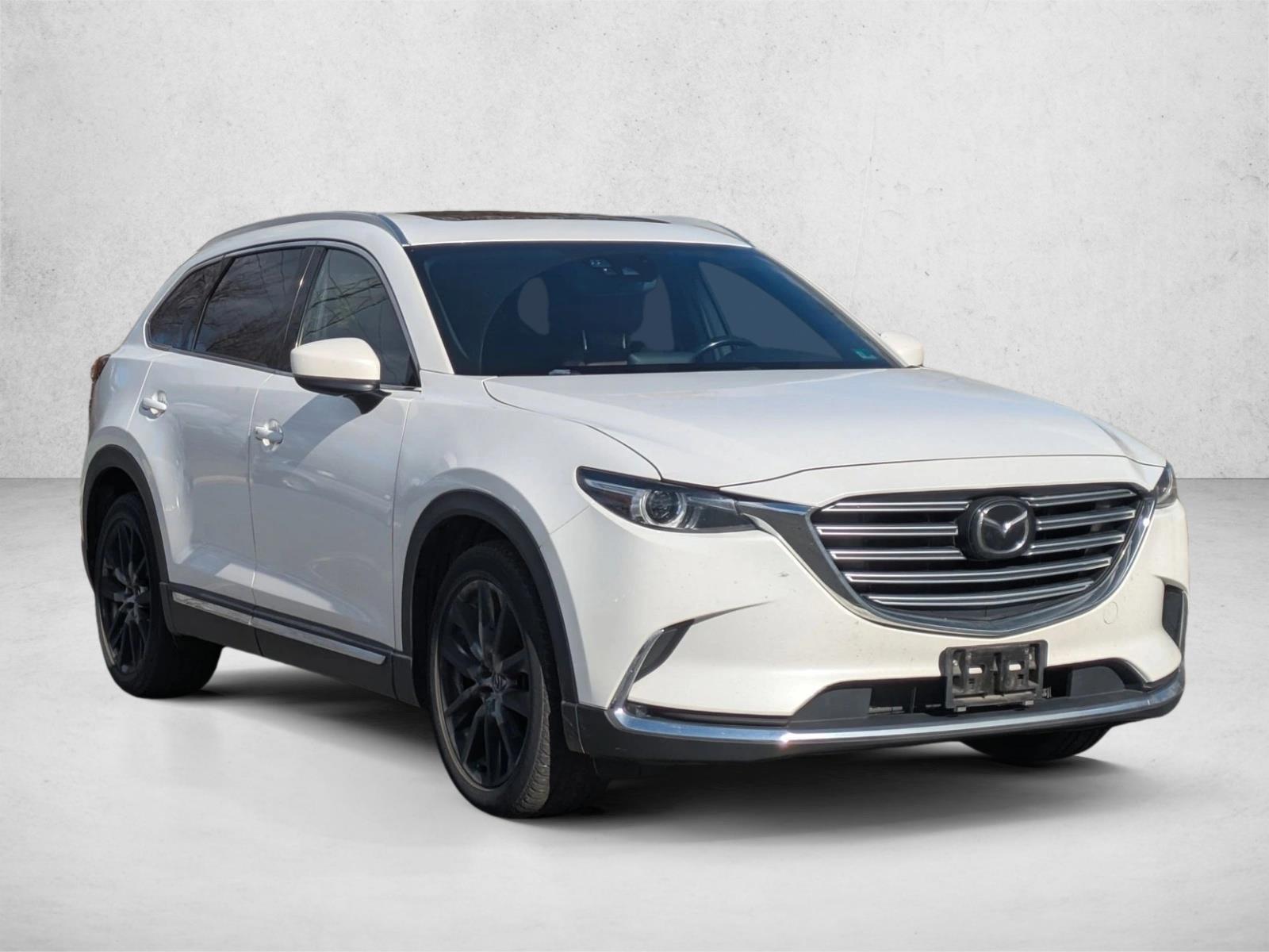 2016 Mazda CX-9 Signature photo 2