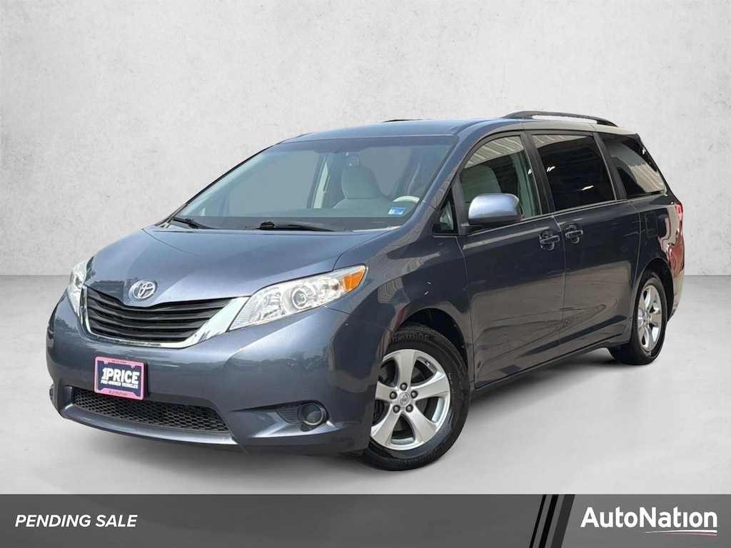 Used 2013 Toyota Sienna LE V6 8 Passenger Van