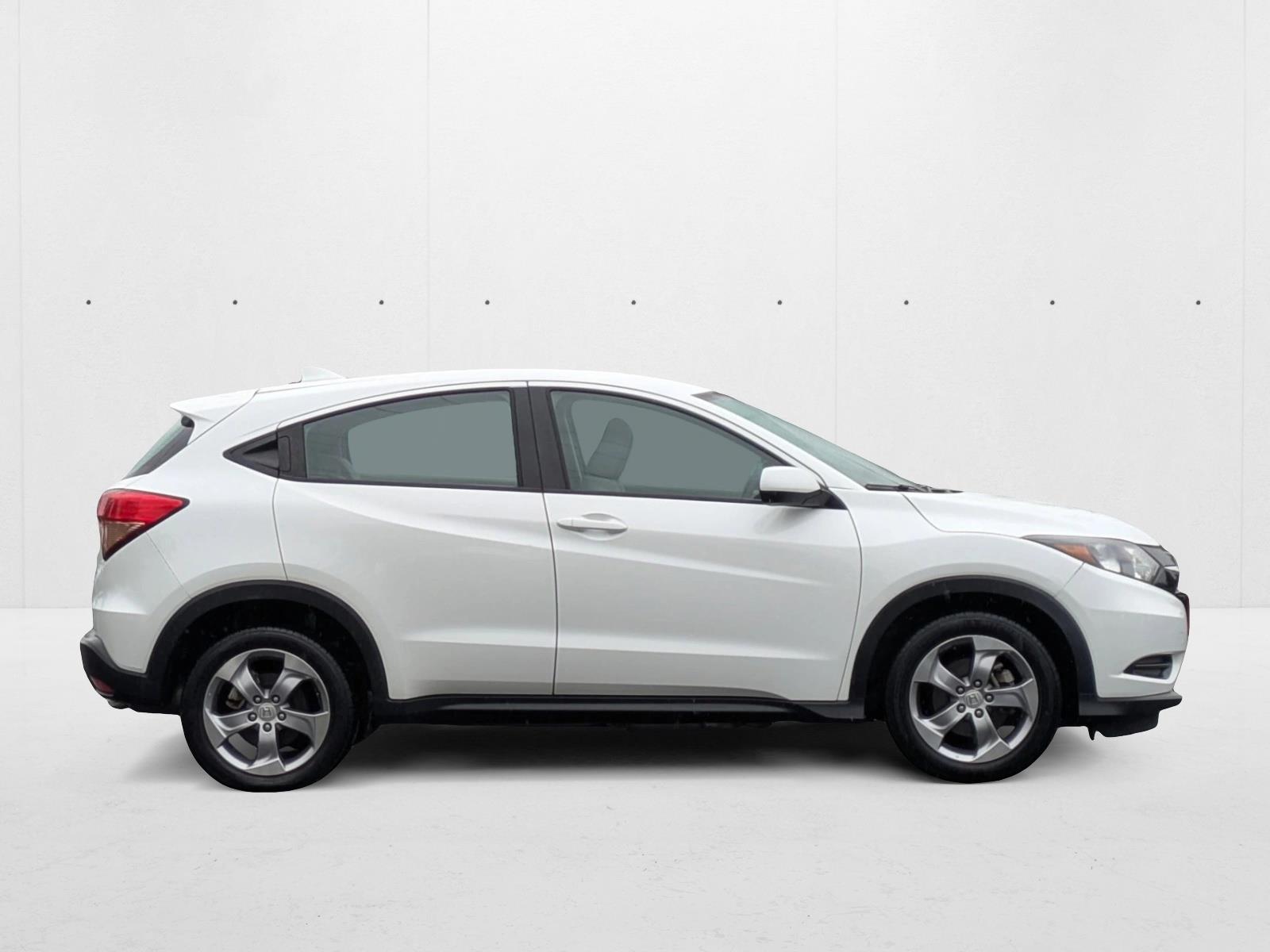 2018 Honda HR-V LX 2WD photo 4