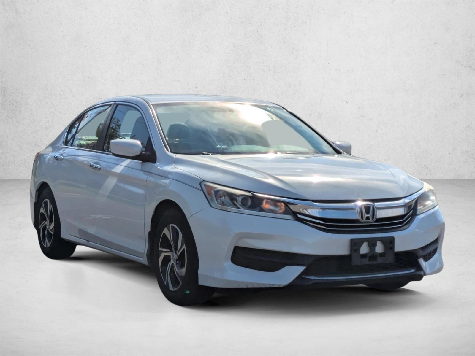 2016 Honda Accord LX photo 3