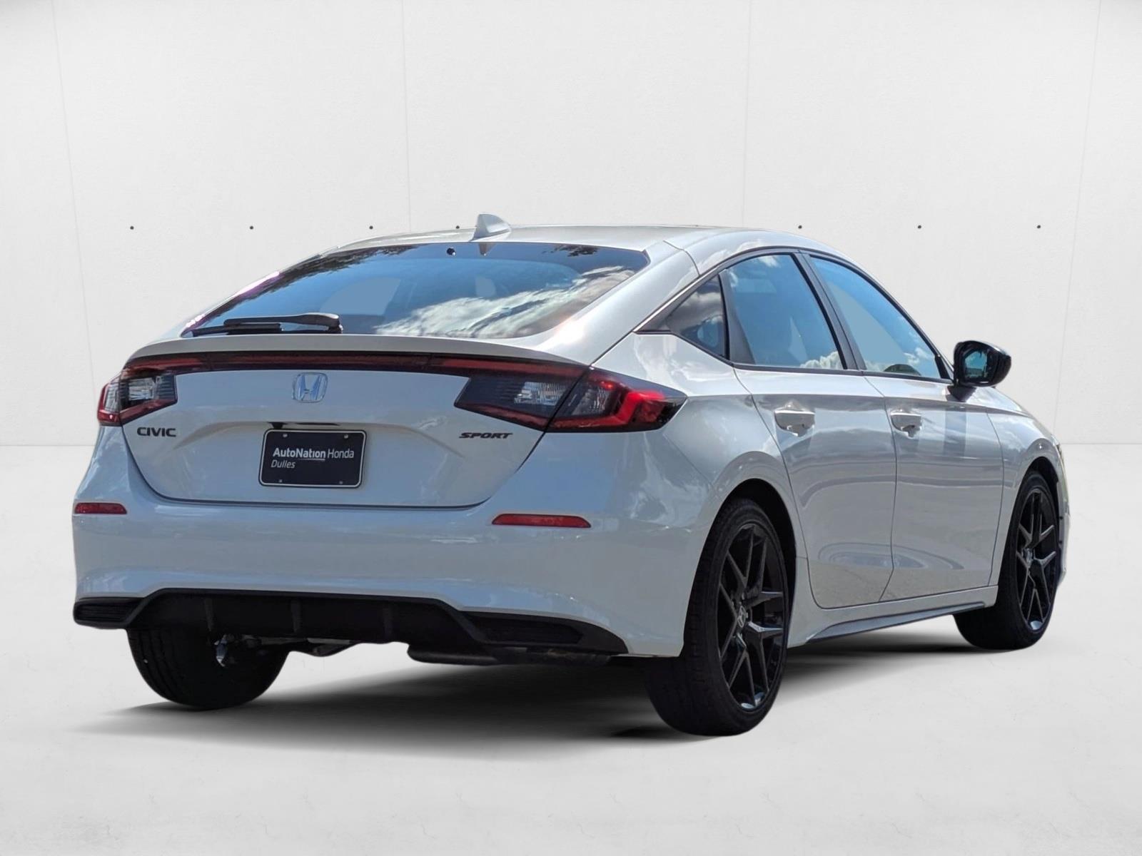 2026 Honda Civic Sport Hatchback photo 2