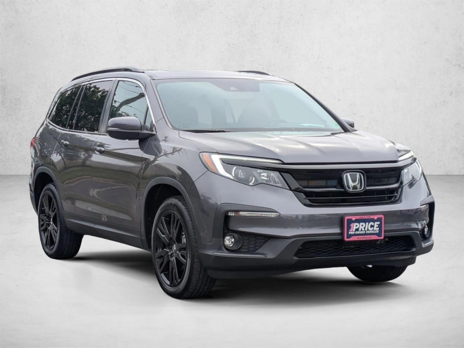 2022 Honda Pilot Special Edition photo 3