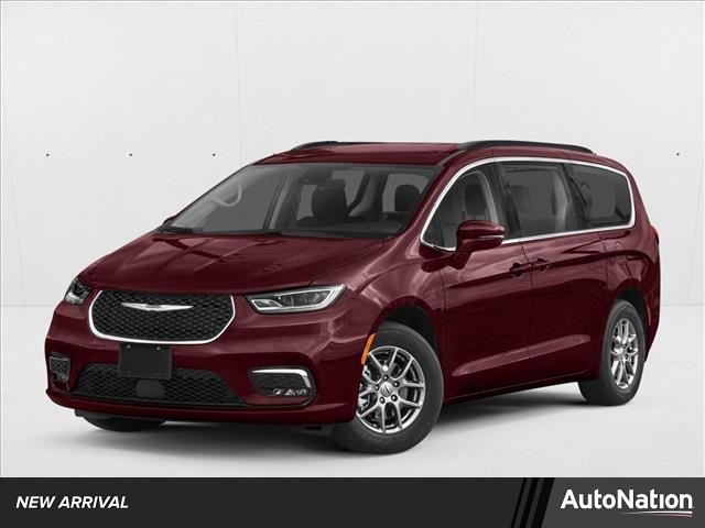 2022 Chrysler Pacifica Limited's photo
