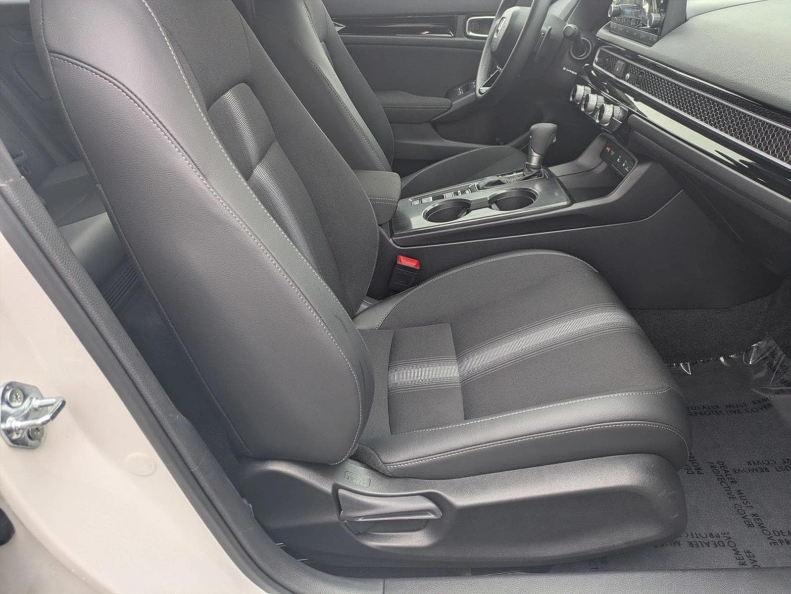 2026 Honda Civic Hatchback Sport - Photo 21