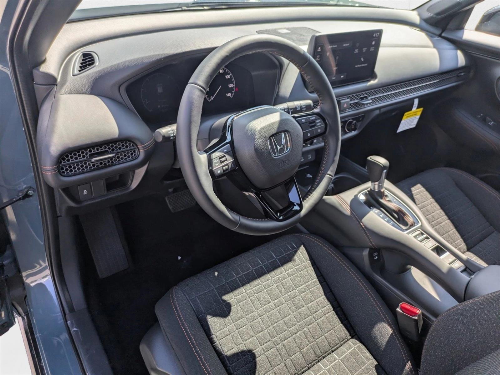 2026 Honda HR-V Sport photo 2