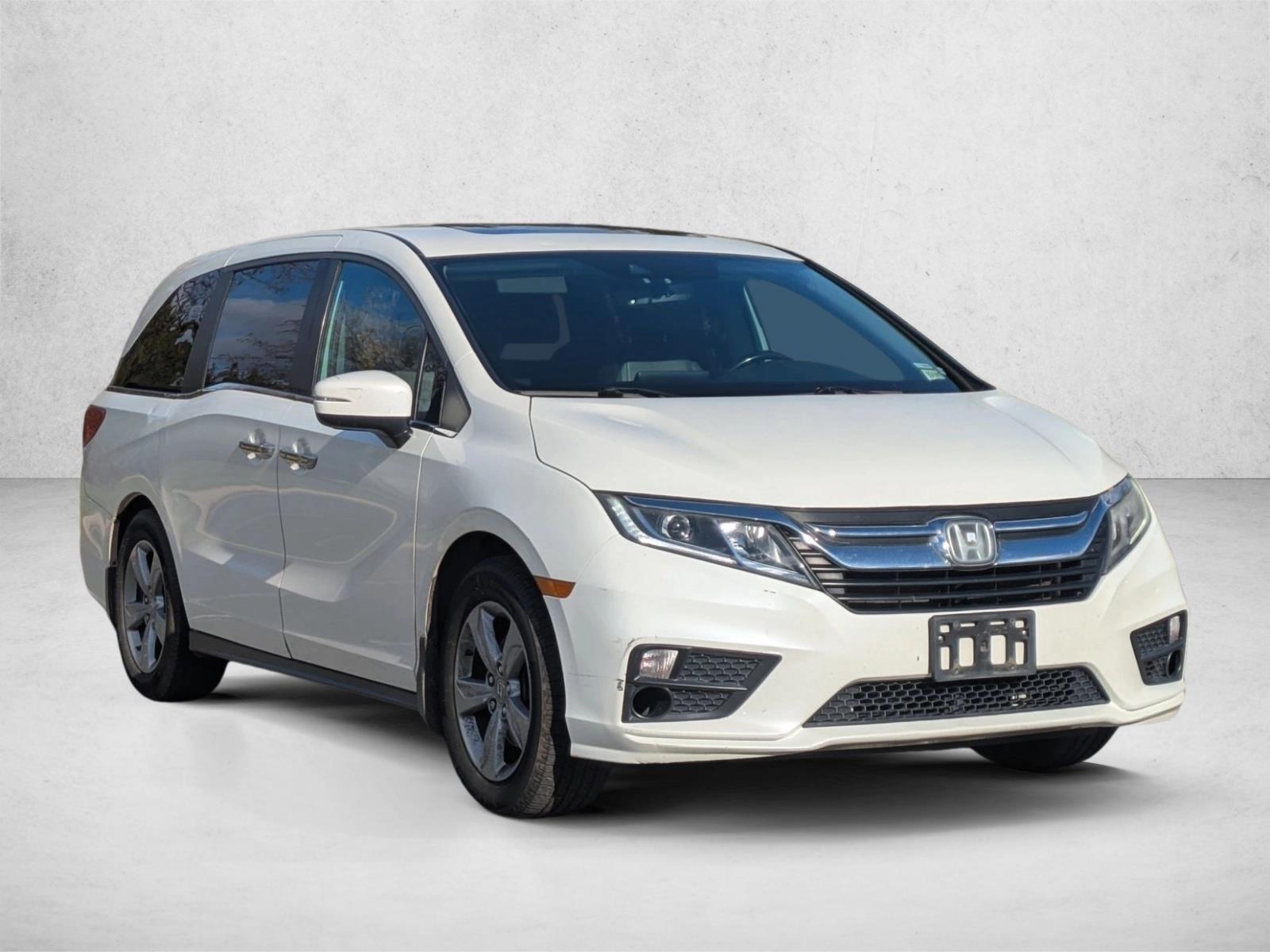 2018 Honda Odyssey EX-L photo 3