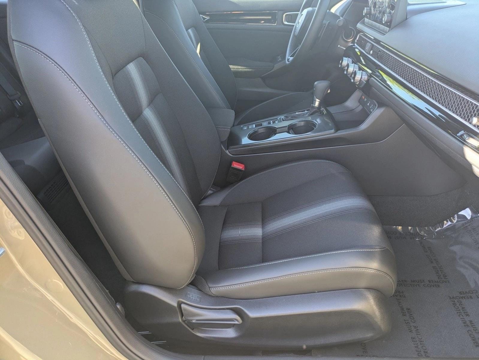 2026 Honda Civic Hatchback Sport - Photo 21