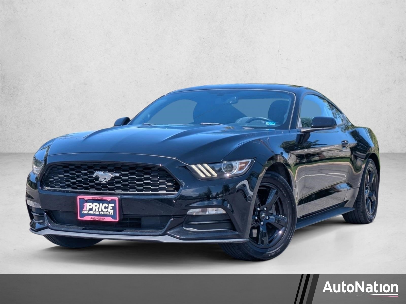 2016 Ford Mustang V6 Coupe's photo