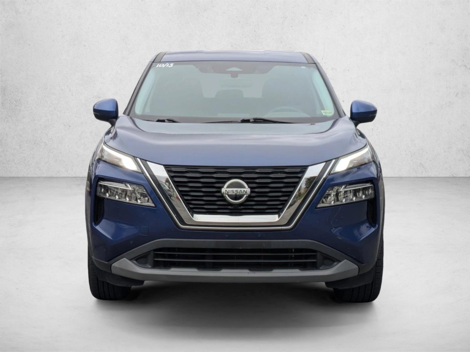 2021 Nissan Rogue SV photo 4