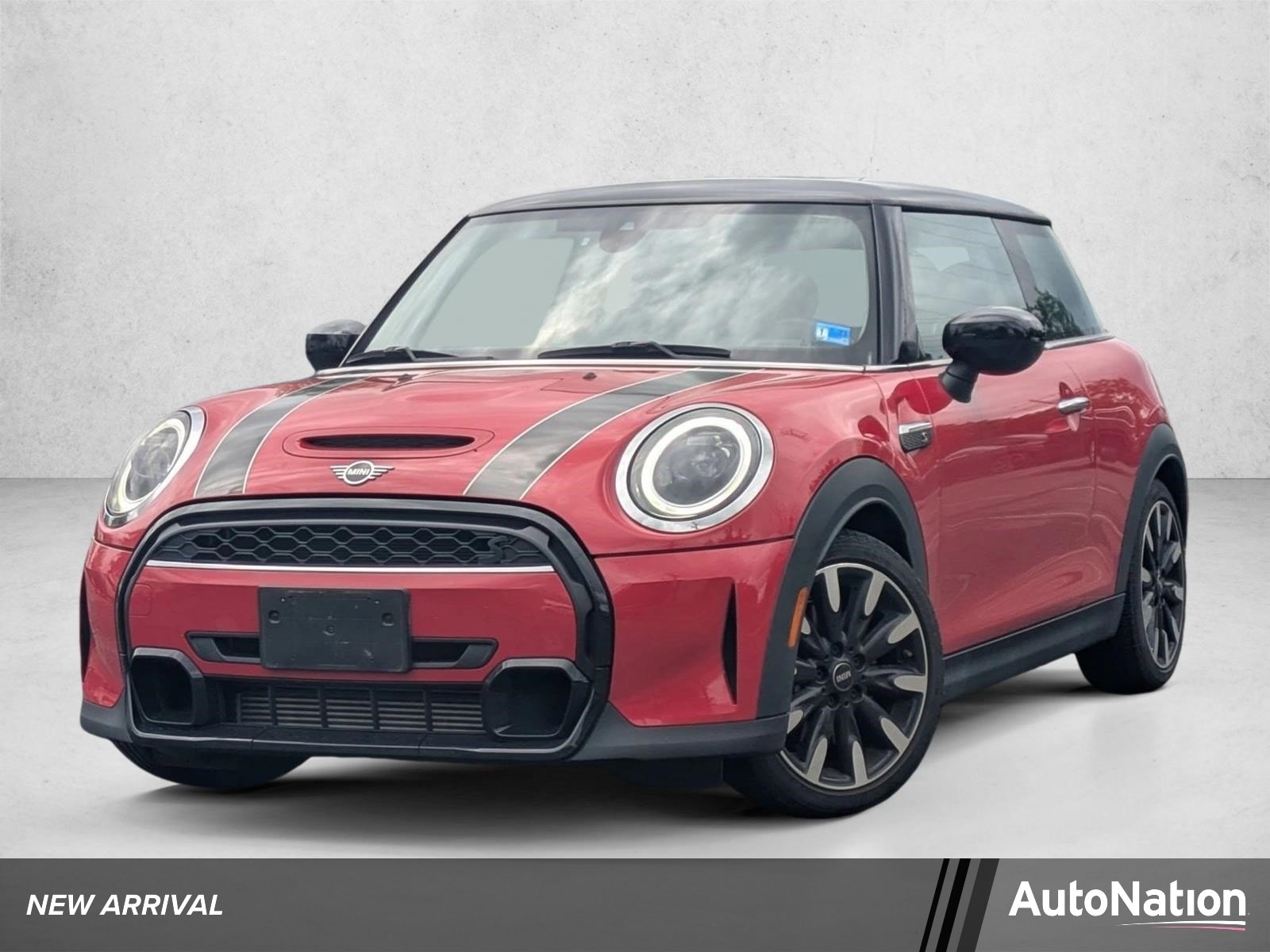 2022 MINI Hardtop Cooper S's photo