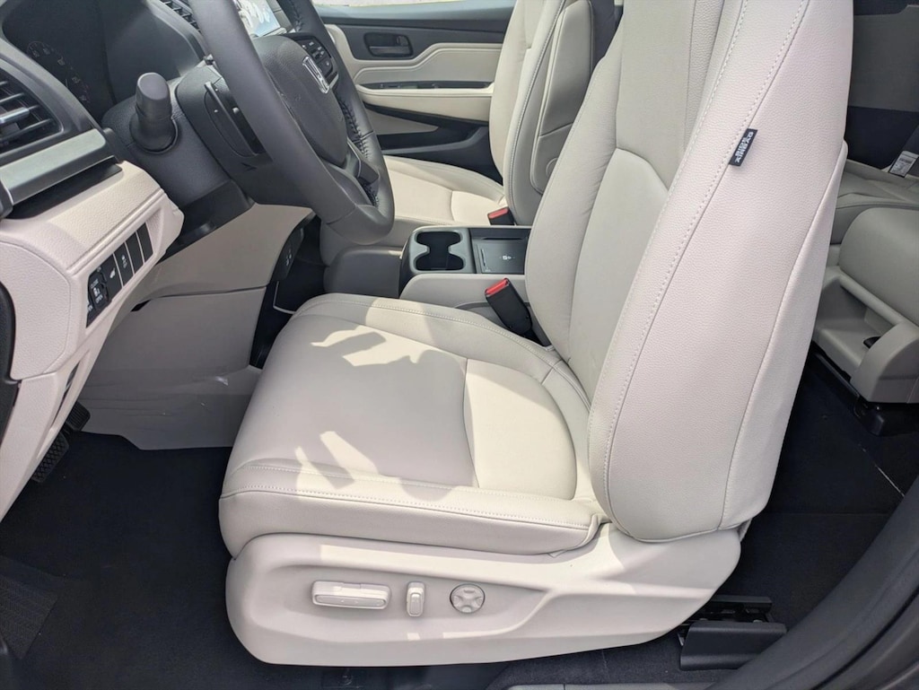 New 2026 Honda Odyssey EX-L Van Passenger