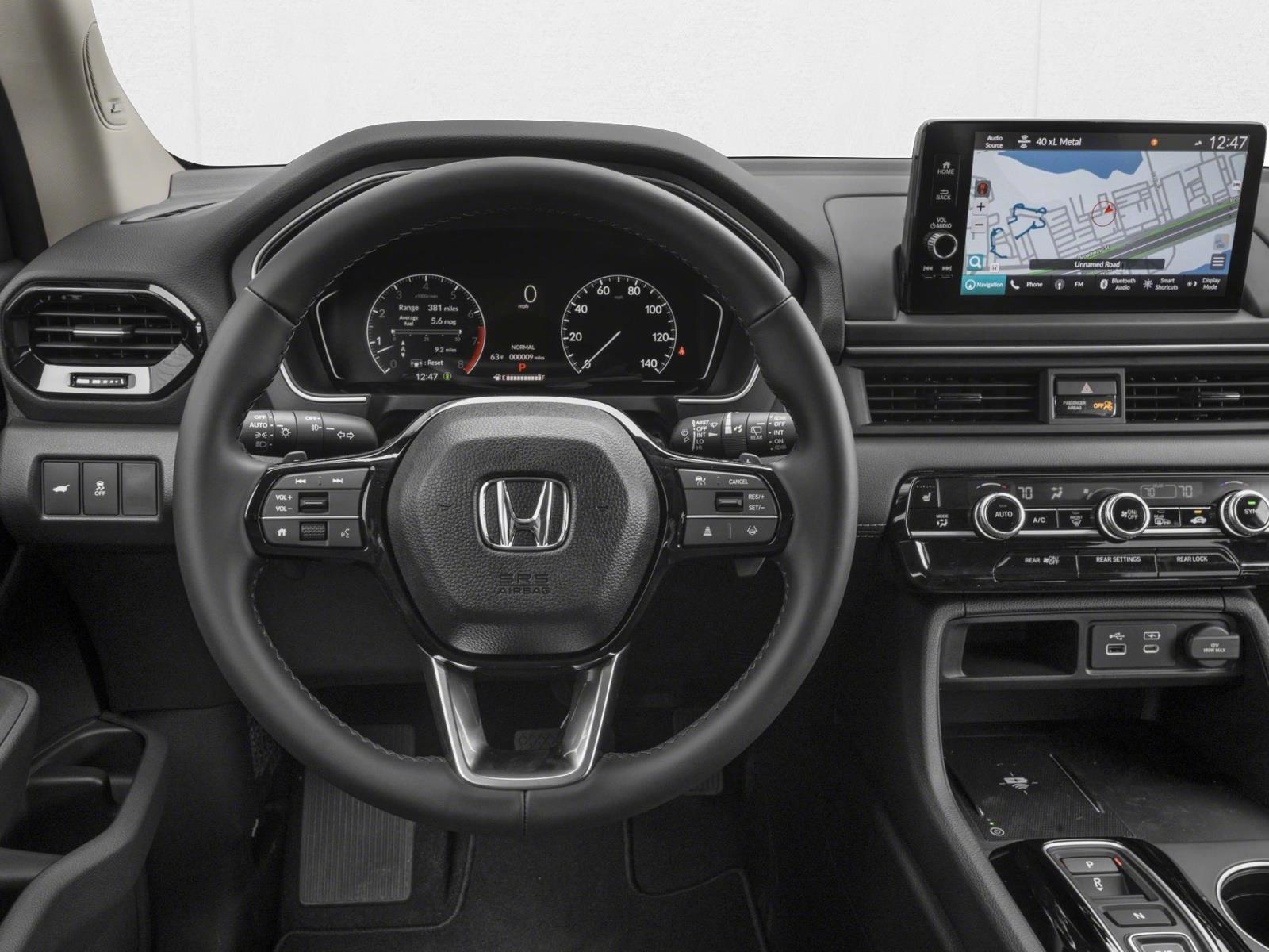 2025 Honda Pilot Touring photo 2