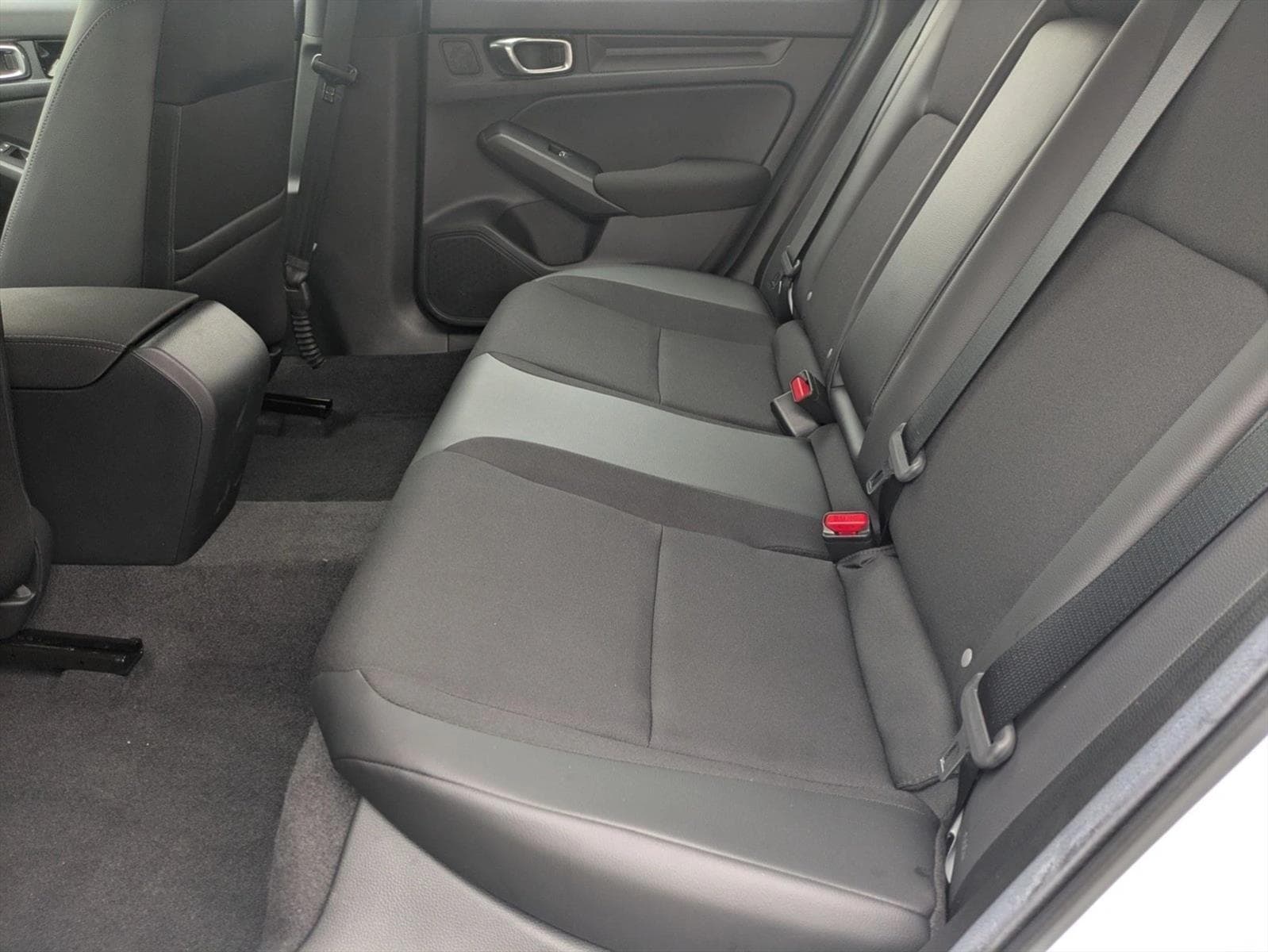 2026 Honda Civic Hatchback Sport - Photo 19