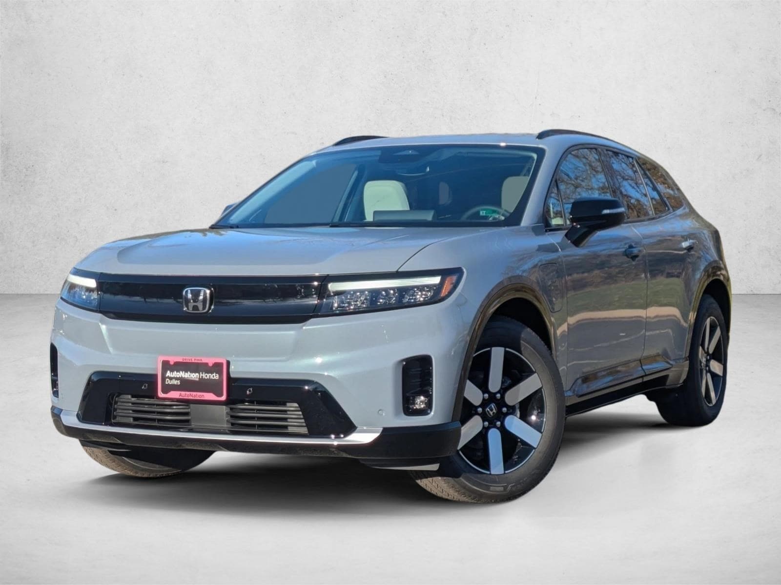 2026 Honda Prologue Touring's photo